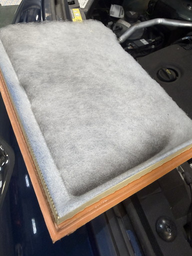 シトロエンベルランゴの車検整備|ブレーキパッド交換と点検レポート