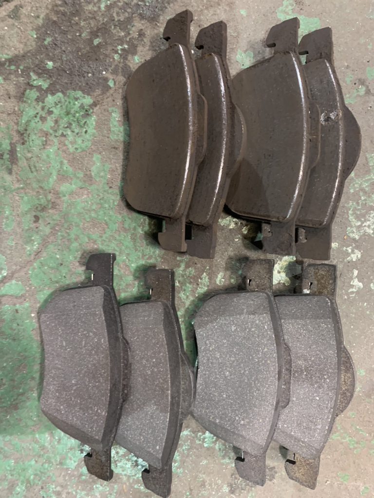ボルボV70　車検整備